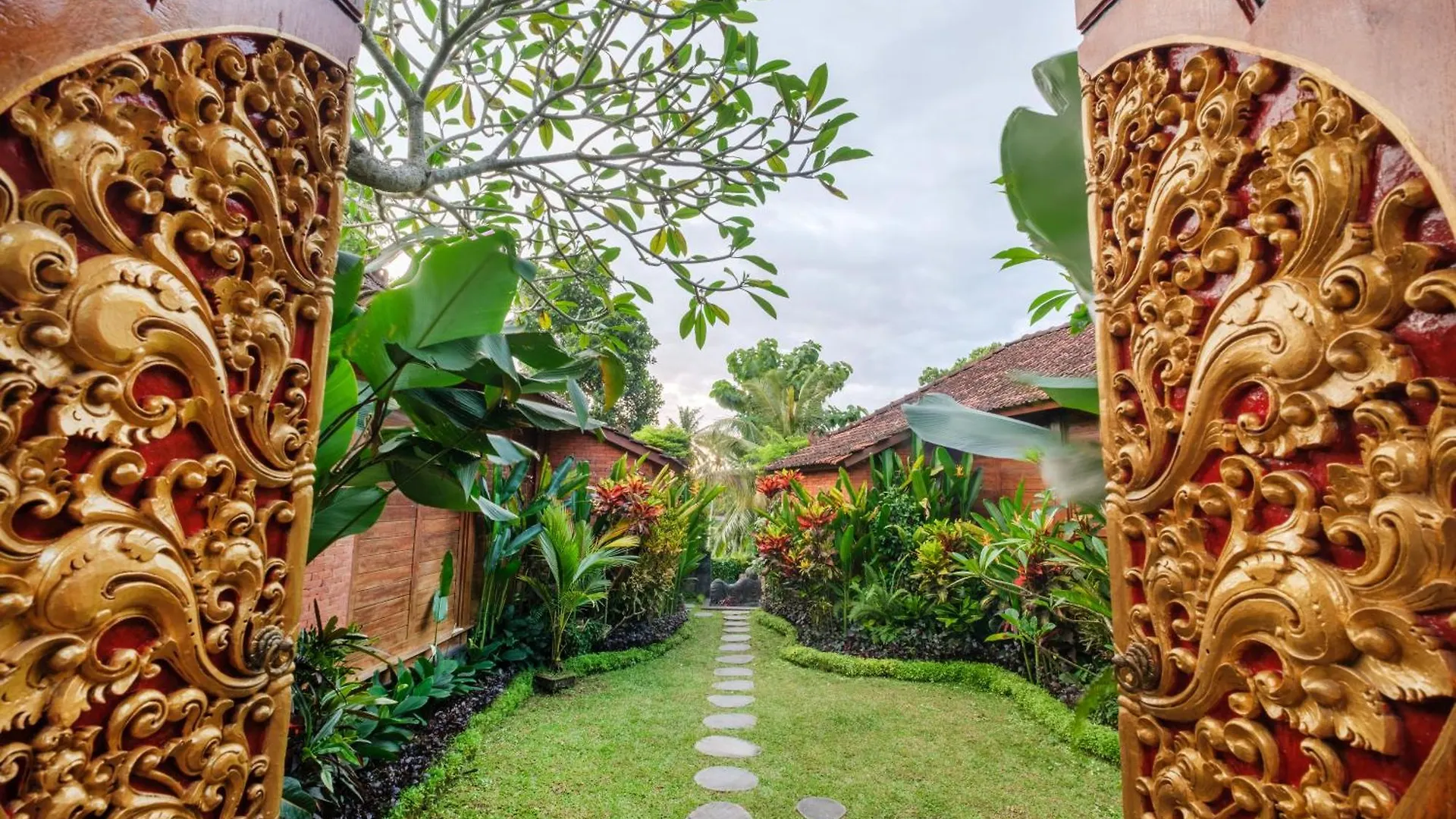 *** Affittacamere Hotel Puri Kobot Ubud Indonesia