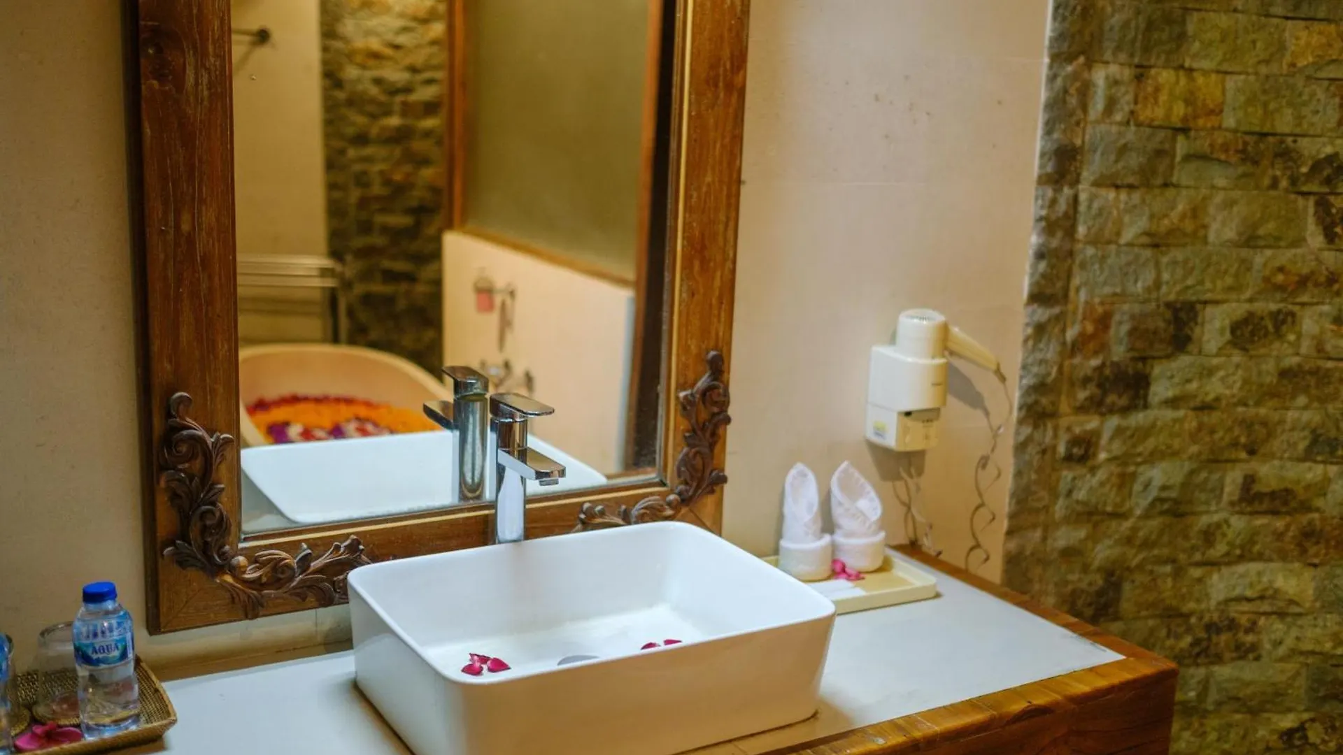 Puri Kobot Hotel Ubud  Indonesia
